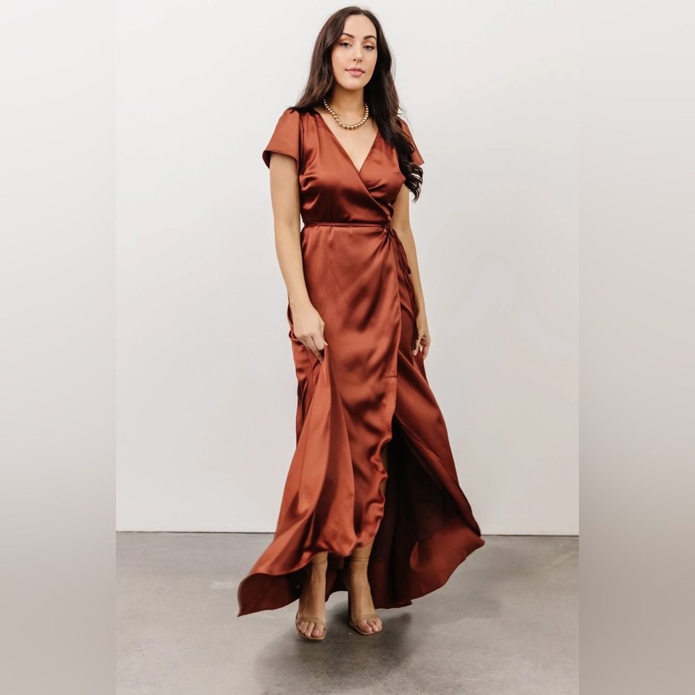 Baltic Born NWT Women XL Krystal Satin Wrap Gown Cinnamon Maxi Fall Party Guest